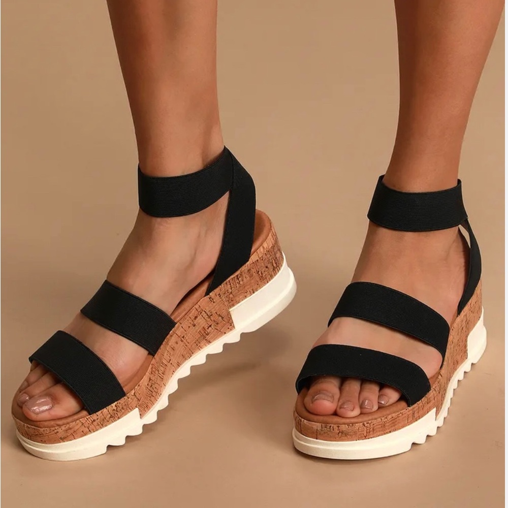 Bandi Black Platform Sandals Steve Madden